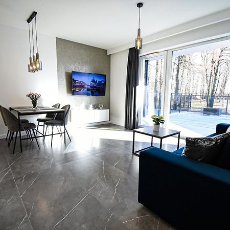 Apartament VILLA PARK przy plaży z widokiem na jezioro, taras 50 m2 Ostróda Zewnętrze zdjęcie