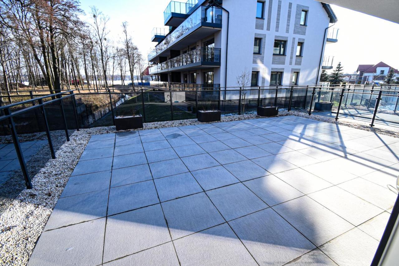 Apartament VILLA PARK przy plaży z widokiem na jezioro, taras 50 m2 Ostróda Zewnętrze zdjęcie